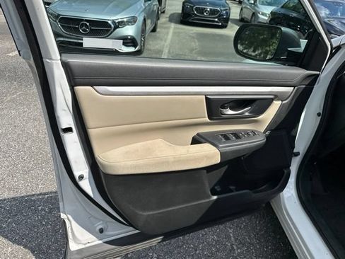 Used 2019 Honda CR-V LX image 13