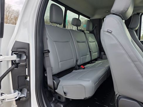 New 2026 Ford F550 4x4 Supercab Super Duty image 45