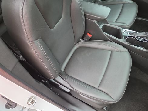 Used 2024 Buick Encore GX Sport Touring AWD/4WD image 16