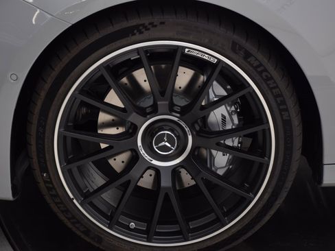 New 2026 Mercedes-Benz E 53 AMG e 4MATIC Sedan image 11