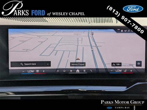 Used 2025 BMW 530i xDrive w/ Premium Package image 22