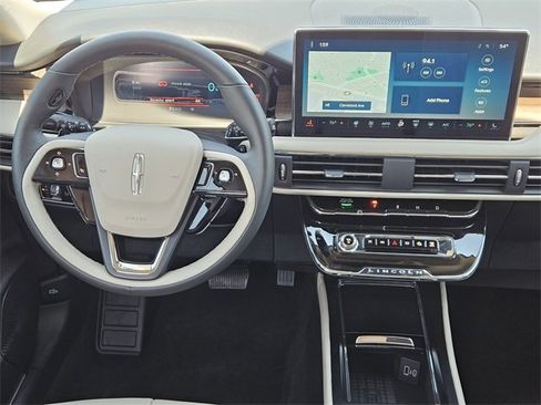 New 2025 Lincoln Corsair Grand Touring w/ Equipment Group 301A image 25