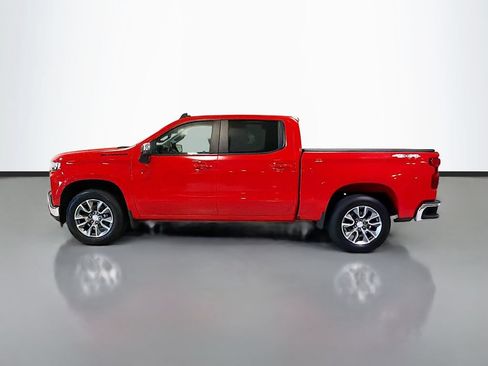 Used 2022 Chevrolet Silverado 1500 LT w/ LPO, Dark Essentials Package AWD/4WD image 6
