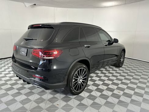 Used 2022 Mercedes-Benz GLC 300 w/ AMG Line image 8