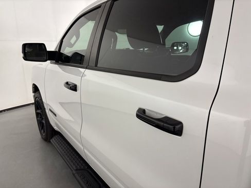 Used 2023 RAM 1500 Laramie AWD/4WD image 14