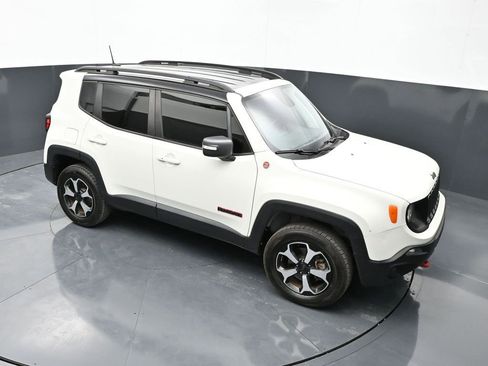 Used 2020 Jeep Renegade Trailhawk w/ UConnect 8.4 Nav Group AWD/4WD image 32