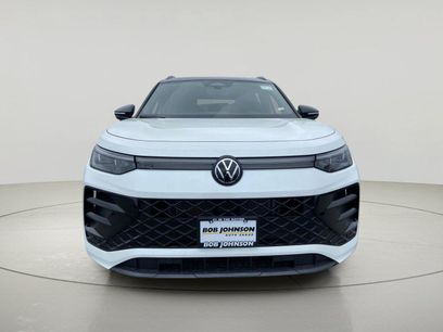New 2026 Volkswagen Tiguan SE R-Line
