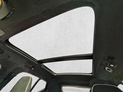 Certified 2023 Volvo XC40 Recharge Ultimate AWD/4WD image 16
