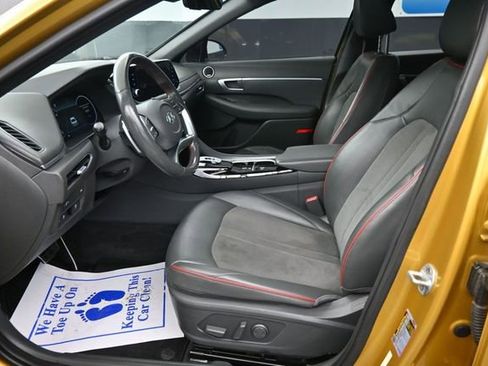 Used 2020 Hyundai Sonata SEL Plus w/ Tech Package FWD image 11