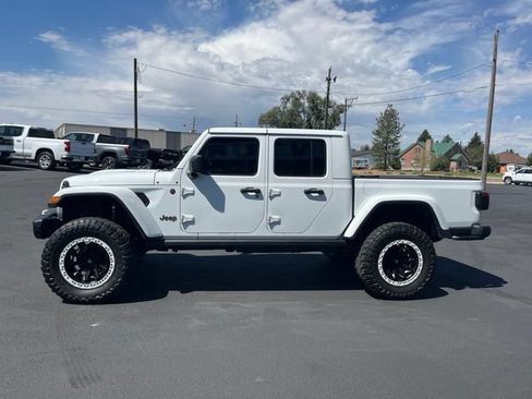 Used 2021 Jeep Gladiator Rubicon AWD/4WD image 8