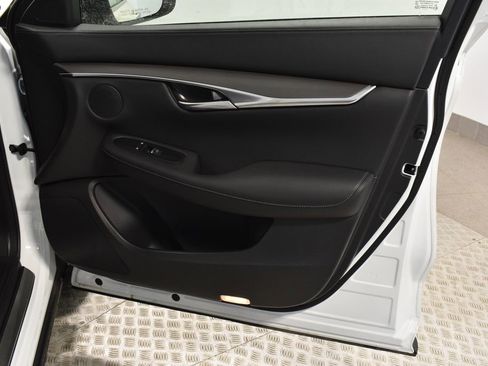 Certified 2025 INFINITI QX50 Luxe image 32