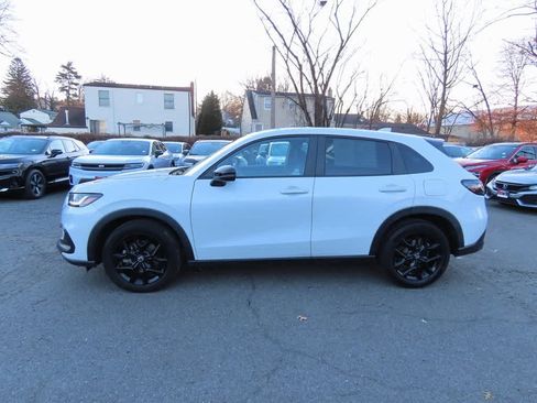 Certified 2023 Honda HR-V Sport image 3