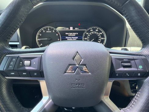 Used 2022 Mitsubishi Outlander SEL AWD/4WD image 15