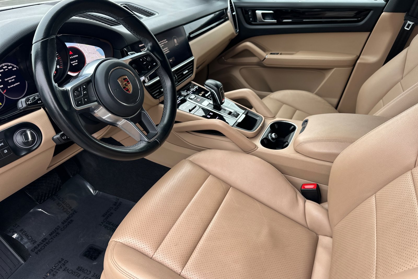 Used 2023 Porsche Cayenne AWD/4WD image 9