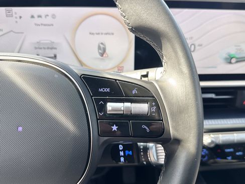Certified 2024 Hyundai Ioniq 6 SE RWD image 17