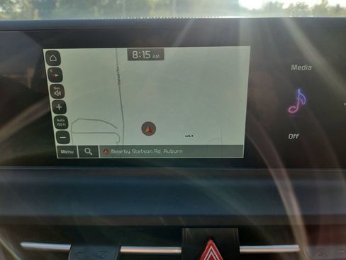 New 2026 Kia Seltos EX image 18