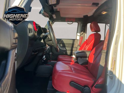 Used 2014 Jeep Wrangler Unlimited Sport w/ Quick Order Package 24S image 12