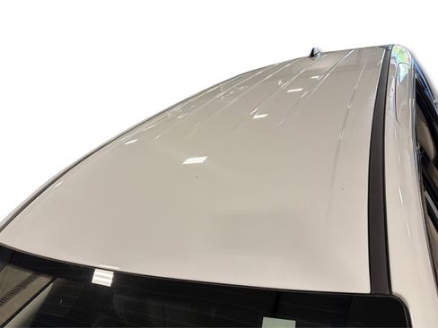 Used 2023 Chrysler Voyager LX FWD image 47