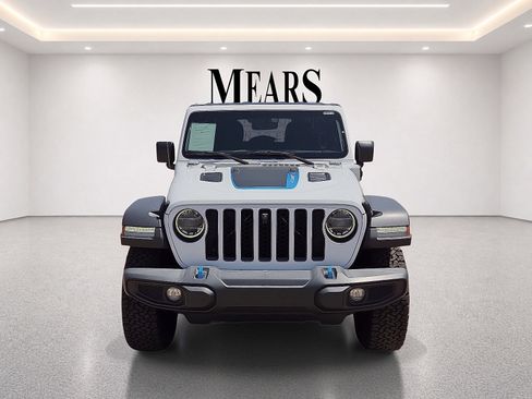 Used 2022 Jeep Wrangler Unlimited Rubicon 4xe AWD/4WD image 8