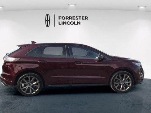 Used 2018 Ford Edge Sport w/ Equipment Group 401A AWD/4WD image 2