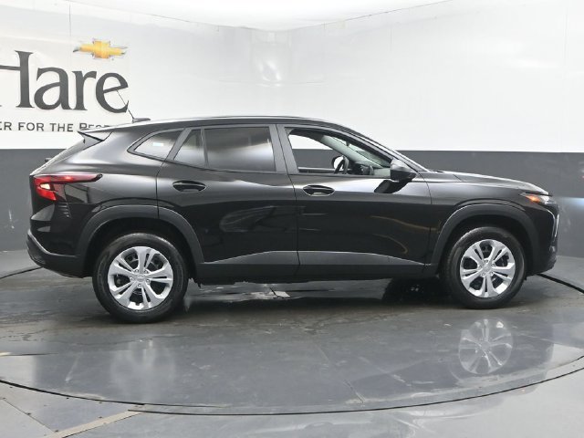 New 2026 Chevrolet Trax LS FWD image 15
