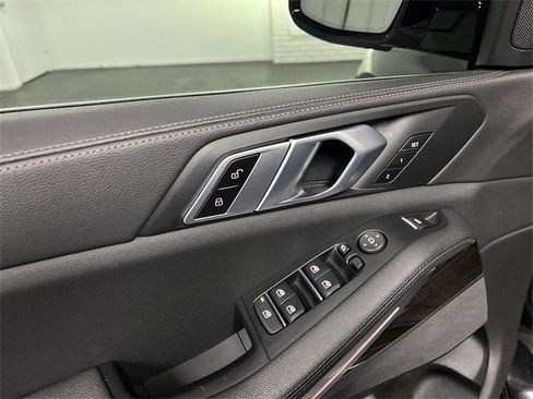 Used 2020 BMW X5 xDrive40i w/ Convenience Package image 24