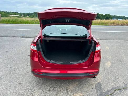Used 2013 Ford Fusion SE FWD image 12