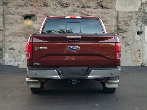 Used 2017 Ford F150 Lariat w/ Equipment Group 501A Mid image 6