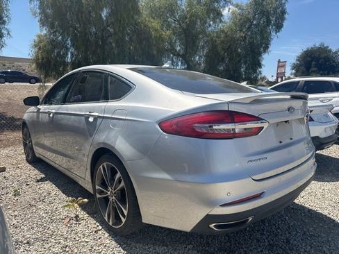 Used 2019 Ford Fusion Titanium AWD/4WD image 2