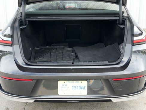 Used 2024 BMW i7 eDrive50 w/ M Sport Package image 10