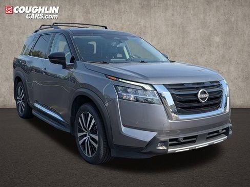 Used 2023 Nissan Pathfinder Platinum w/ Lighting Package (N93) AWD/4WD image 1