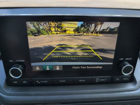 Certified 2023 Honda Accord LX image 27