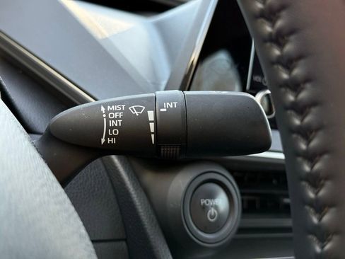 Used 2024 Toyota Prius LE image 32