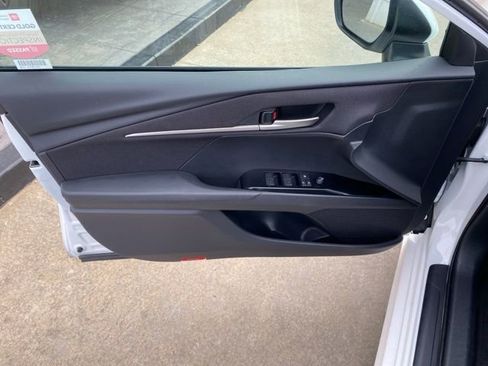 Certified 2025 Toyota Camry LE image 18