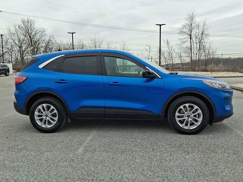 Used 2021 Ford Escape SE w/ Cold Weather Package image 10