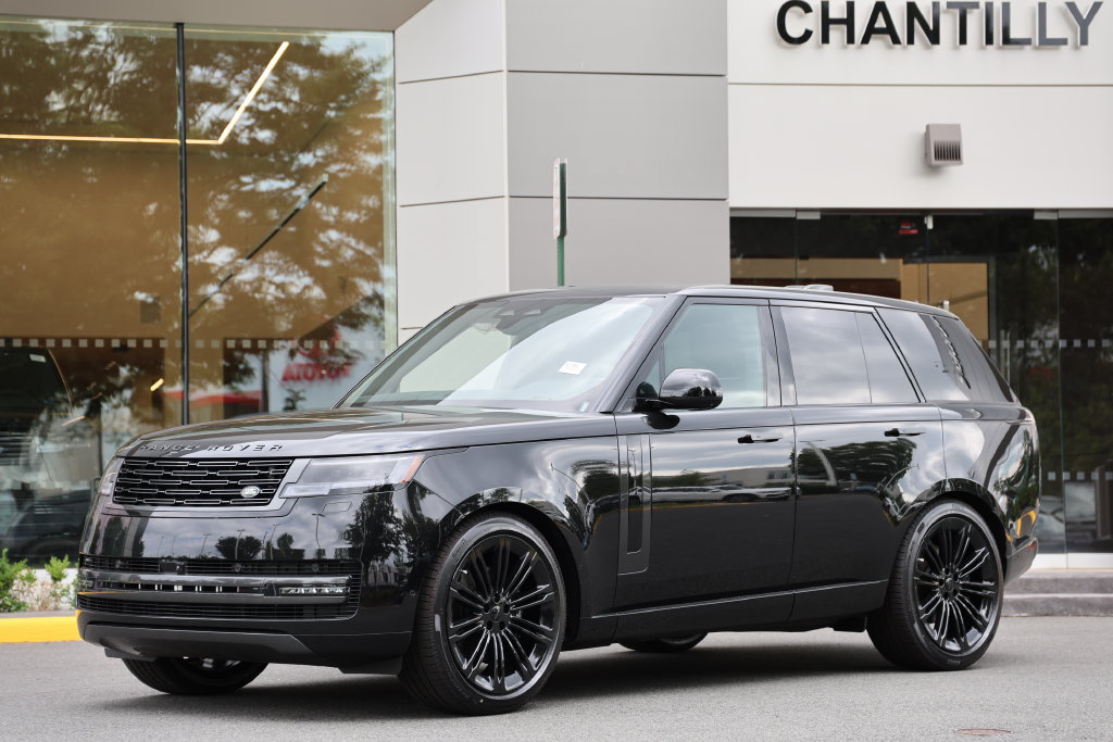 New 2026 Land Rover Range Rover SE AWD/4WD image 1