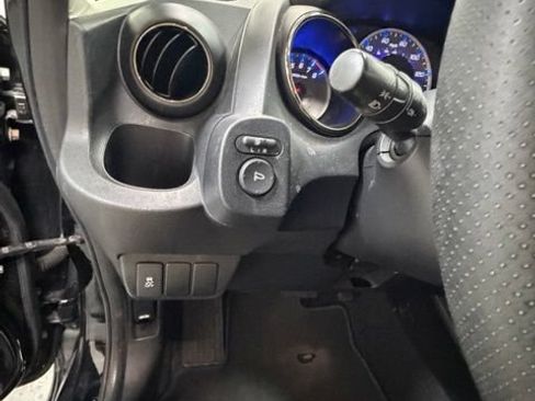 Used 2013 Honda Fit Sport image 16