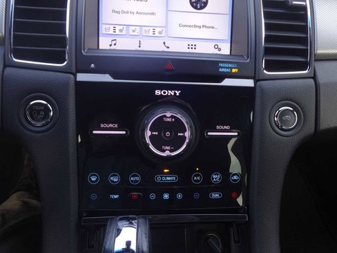 Used 2019 Ford Taurus SHO image 13