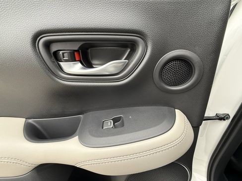 New 2026 Honda HR-V EX-L image 29