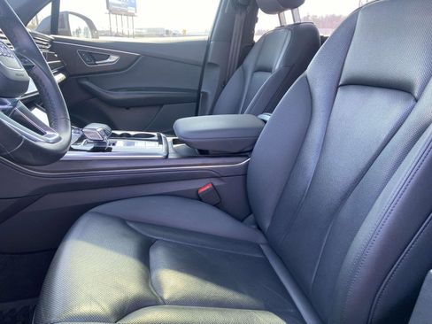Used 2021 Audi Q7 3.0T Prestige image 16