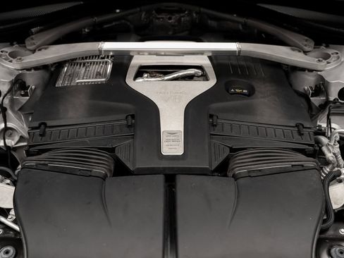 Used 2023 Aston Martin DBX AWD/4WD image 72