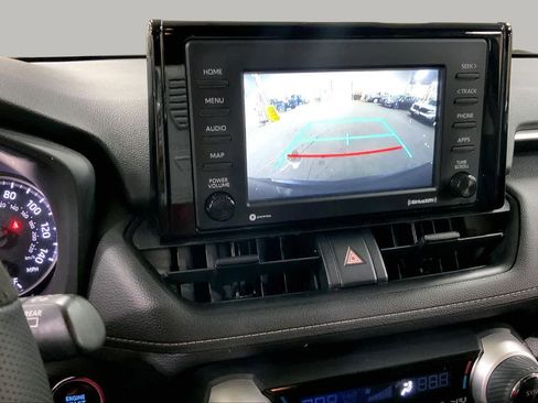 Used 2020 Toyota RAV4 XLE w/ All Weather Liner Package AWD/4WD image 27