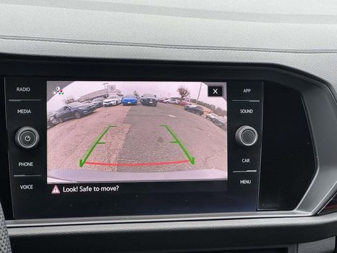 Certified 2022 Volkswagen Jetta GLI Autobahn w/ GLI Black Package image 18