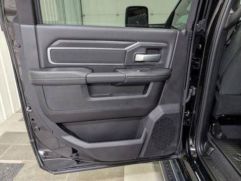 Used 2026 RAM 2500 Big Horn AWD/4WD image 9