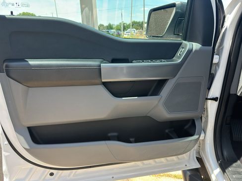 Used 2023 Ford F150 XLT AWD/4WD image 12