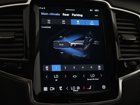 Used 2025 Volvo XC90 B5 Plus w/ Protection Package Premier image 35