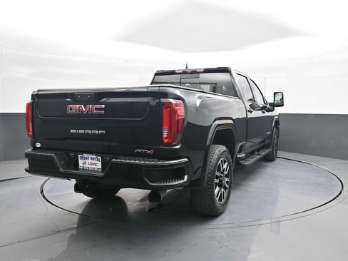 Used 2020 GMC Sierra 2500 AT4 w/ AT4 Premium Package image 7