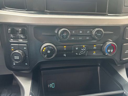 Used 2024 Ford F250 XLT w/ FX4 Off-Road Package AWD/4WD image 19