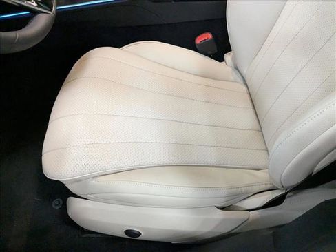 New 2026 Mercedes-Benz E 350 Sedan image 4