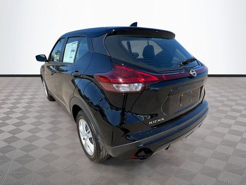 Used 2025 Nissan Kicks Play S FWD image 5